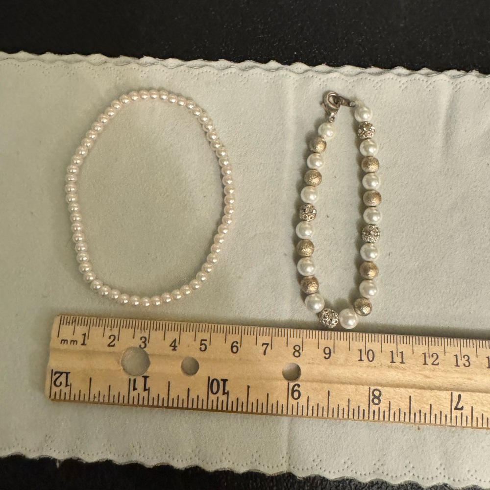 Elegant Dainty Pearl Bracelet Set- White Simulated
Pearls with Silver Accents - Picture 2 of 8